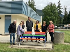 Photo from left: Sicamous Mayor Terry Rysz, Grade 6 student Hazel Spanke, Carol-Ann Leidloff and Ryan Brennan (SD#83), Tracey Wiebe (Parkview PAC), Principal Carla Schneider and PAC President Siobhan Rich unveil the new Buddy Bench at Parkview Elementary 