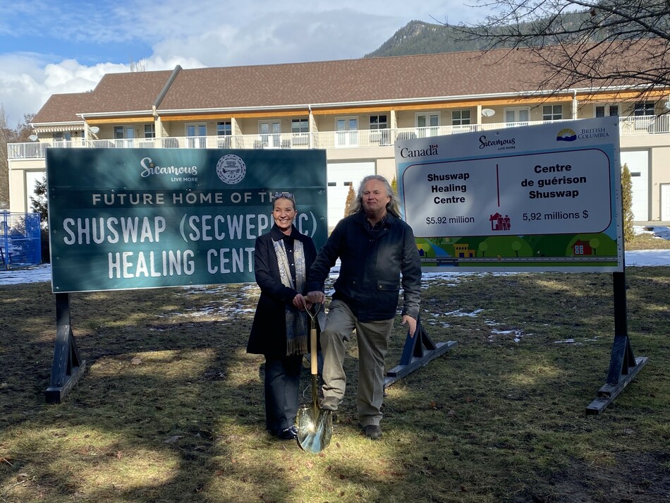 Mayor Colleen Anderson and Kukpi7 Mike Christian during the Shuswap (Secwépemc) Healing Centre groundbreaking ceremony on March 11.