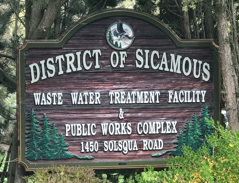 The District recently completed upgrades to the Wastewater Treatment Facility with support from federal and provincial funding.